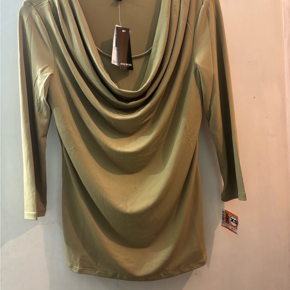 Premise Olive-Tone Scoop Neck Top